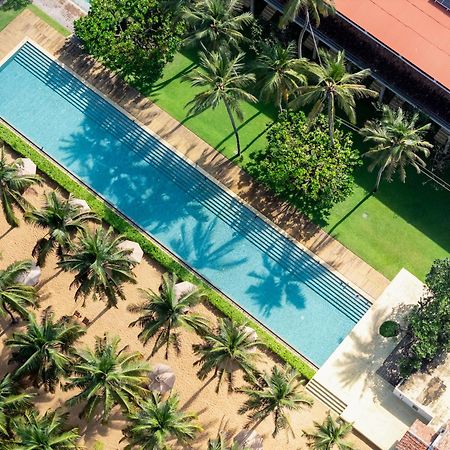 Jetwing Beach Negombo Exterior photo