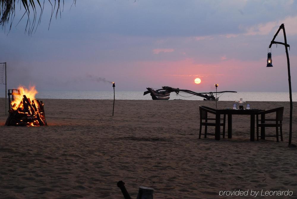 Jetwing Beach Negombo Restaurant photo