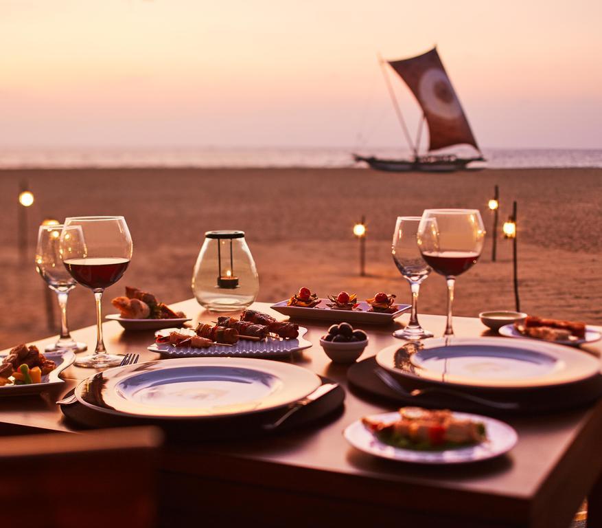Jetwing Beach Negombo Exterior photo