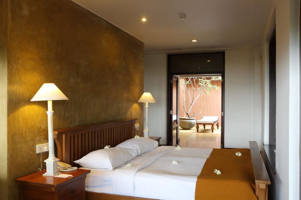 Jetwing Beach Negombo Exterior photo